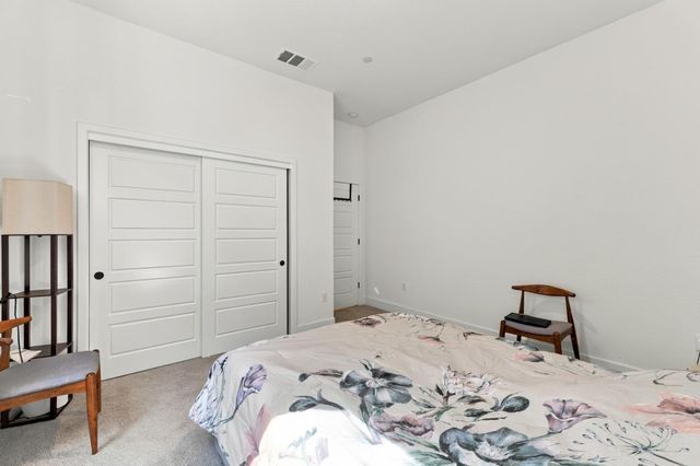 2232 N Russell Avenue, Clovis, CA 93619