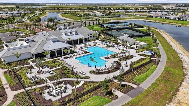 20035 Terrawalk CIR, Alva, FL 33920