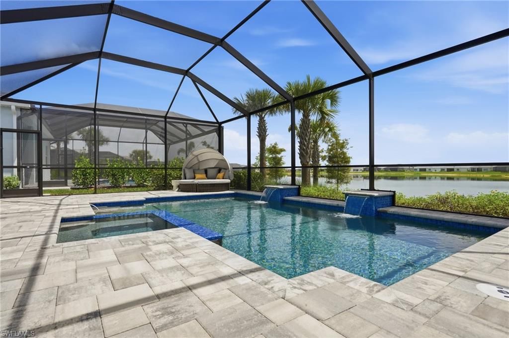 20035 Terrawalk CIR, Alva, FL 33920