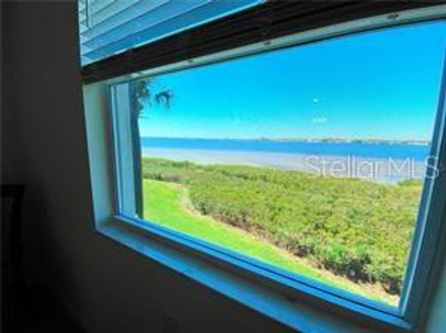 1020 TIDEWATER SHORES LOOP 304, Bradenton, FL 34208