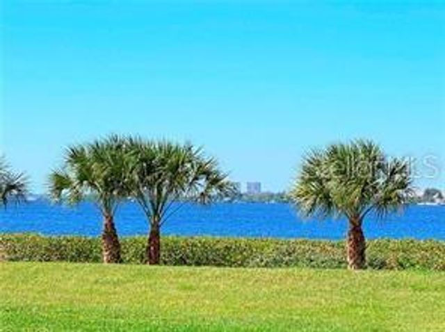 1020 TIDEWATER SHORES LOOP 304, Bradenton, FL 34208