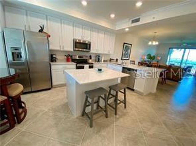1020 TIDEWATER SHORES LOOP 304, Bradenton, FL 34208