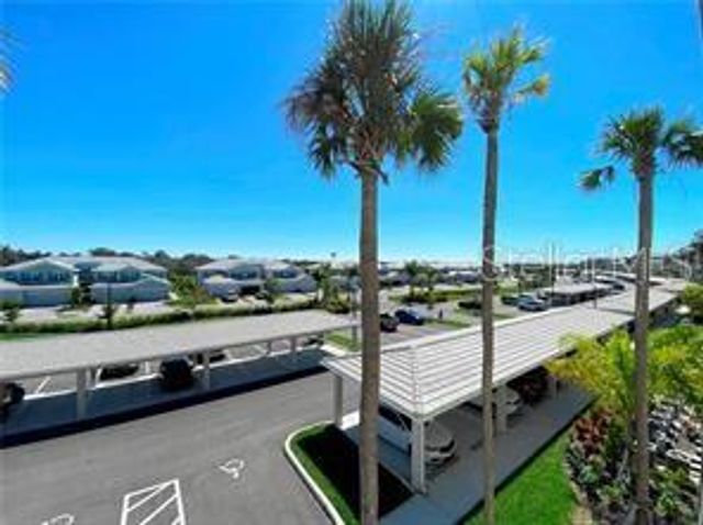1020 TIDEWATER SHORES LOOP 304, Bradenton, FL 34208
