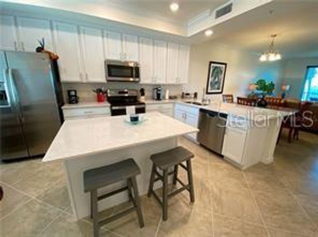 1020 TIDEWATER SHORES LOOP 304, Bradenton, FL 34208