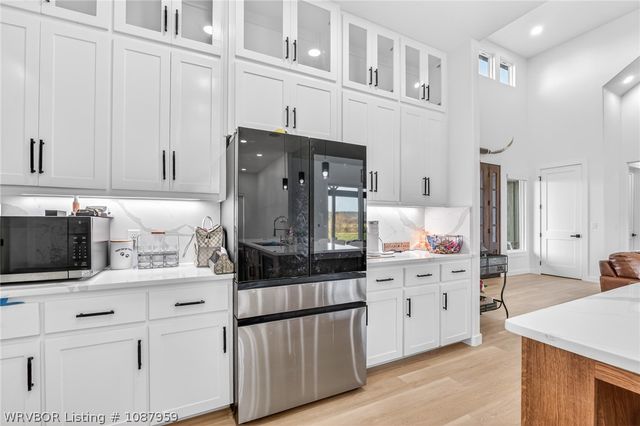 600 E McKenzie Avenue, Pocola, OK 74902