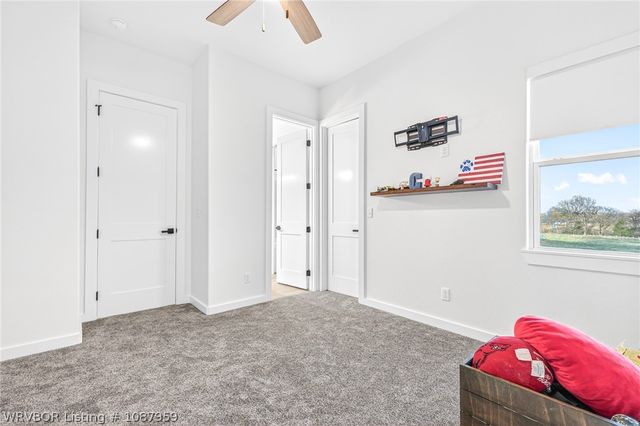 600 E McKenzie Avenue, Pocola, OK 74902