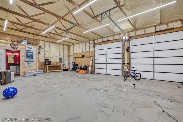 600 E McKenzie Avenue, Pocola, OK 74902