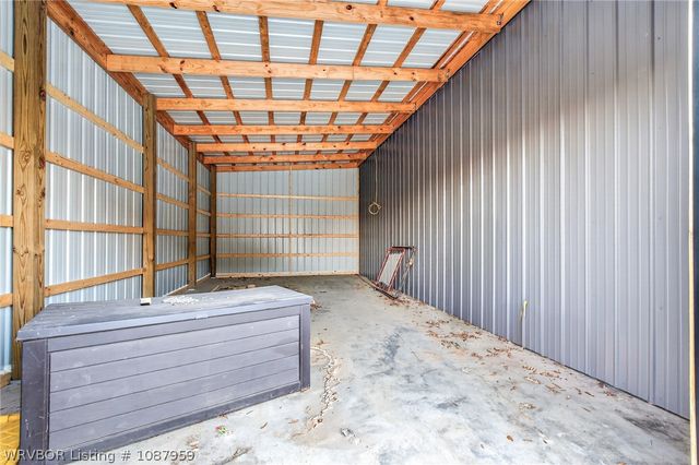 600 E McKenzie Avenue, Pocola, OK 74902