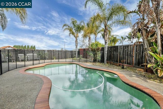 361 Clove Way, Oakley, CA 94561