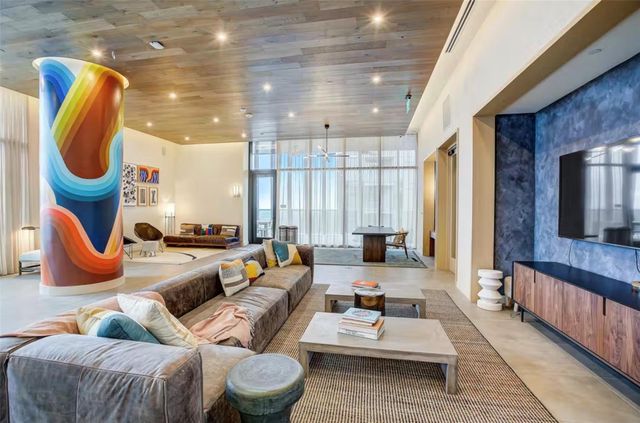 48 East Ave 1305, Austin, TX 78701