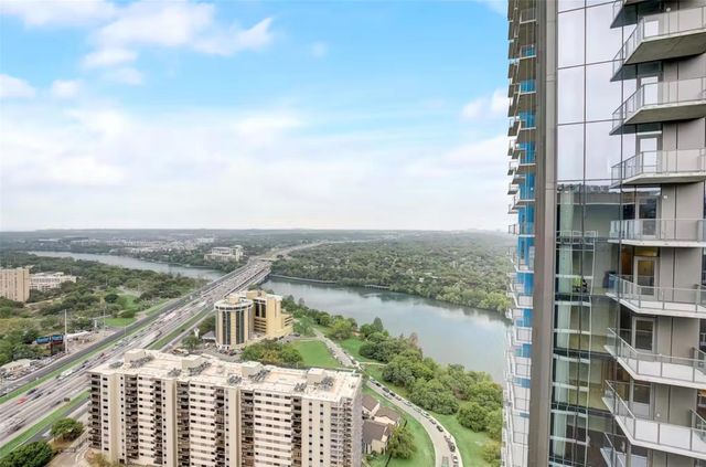 48 East Ave 1305, Austin, TX 78701