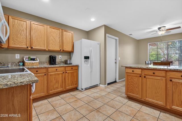 2337 E 39TH Avenue, Apache Junction, AZ 85119