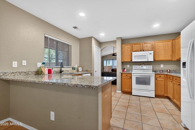 2337 E 39TH Avenue, Apache Junction, AZ 85119