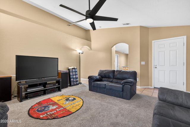 2337 E 39TH Avenue, Apache Junction, AZ 85119