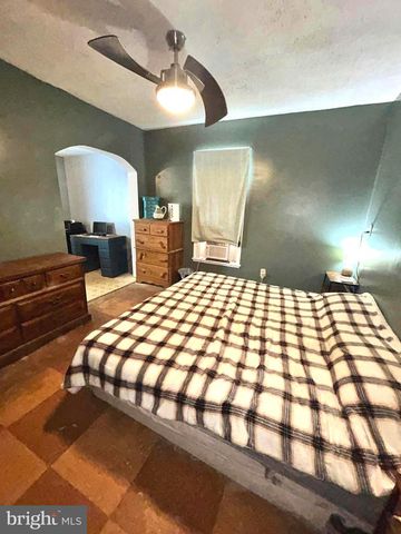 325 N FRANKLIN ST, Hanover, PA 17331