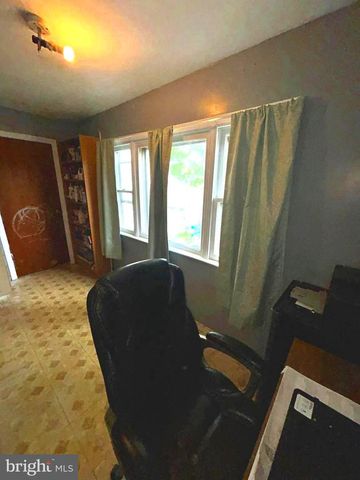 325 N FRANKLIN ST, Hanover, PA 17331