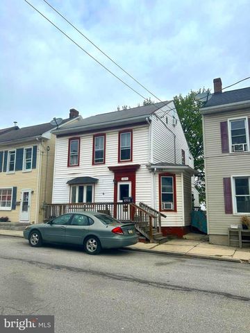 325 N FRANKLIN ST, Hanover, PA 17331