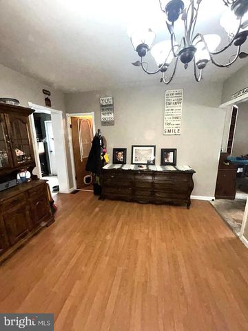 325 N FRANKLIN ST, Hanover, PA 17331