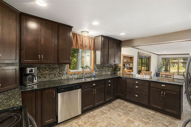 7842 Main Street, Newaygo, MI 49337