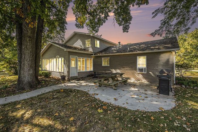 7842 Main Street, Newaygo, MI 49337