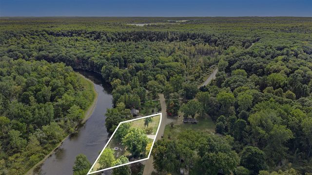 7842 Main Street, Newaygo, MI 49337