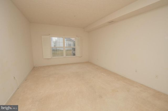 8935 EXECUTIVE CLUB DR, Delmar, MD 21875