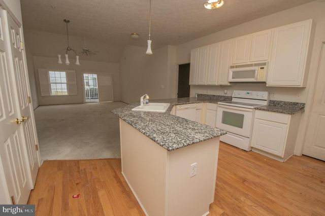 8935 EXECUTIVE CLUB DR, Delmar, MD 21875