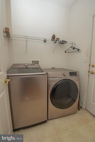 8935 EXECUTIVE CLUB DR, Delmar, MD 21875