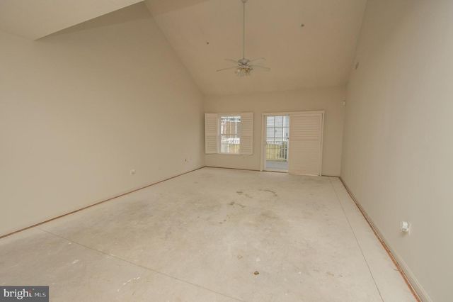 8935 EXECUTIVE CLUB DR, Delmar, MD 21875