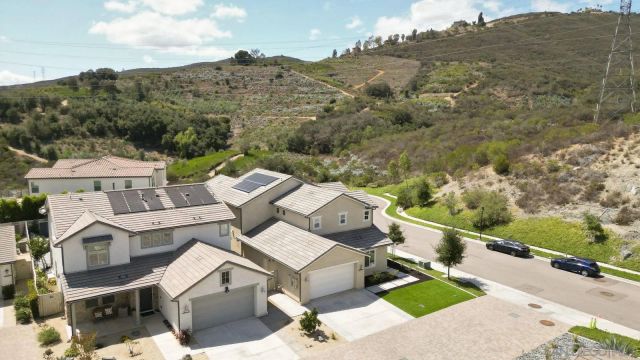 3068 Mimlus Pl, Escondido, CA 92029