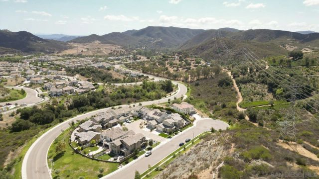 3068 Mimlus Pl, Escondido, CA 92029