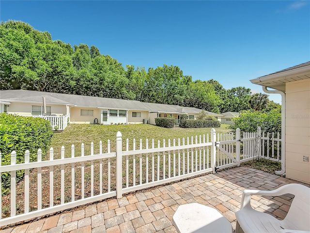 9635 SW 94TH TERRACE B, Ocala, FL 34481