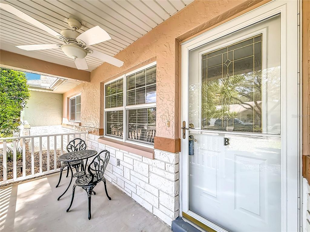 Image 5 of property listing at 9635 SW 94TH TERRACE B, Ocala, FL 34481