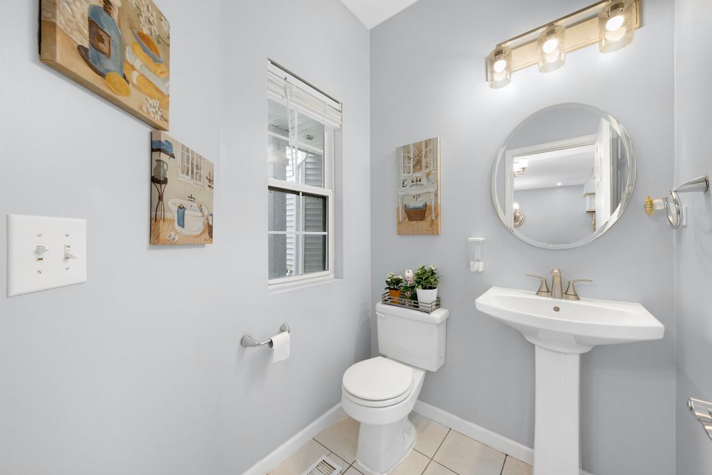 Image 13 of property listing at 14828 W Victoria Crossing Way, Lockport, IL 60441