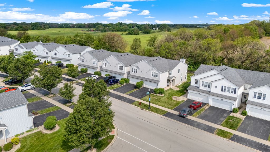 Image 28 of property listing at 14828 W Victoria Crossing Way, Lockport, IL 60441