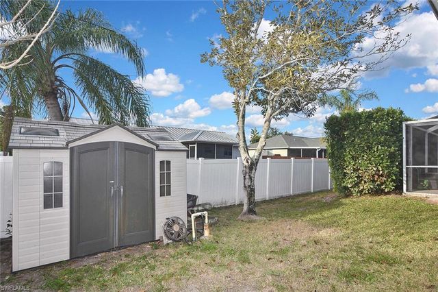 9132 Bryant RD, Fort Myers, FL 33967