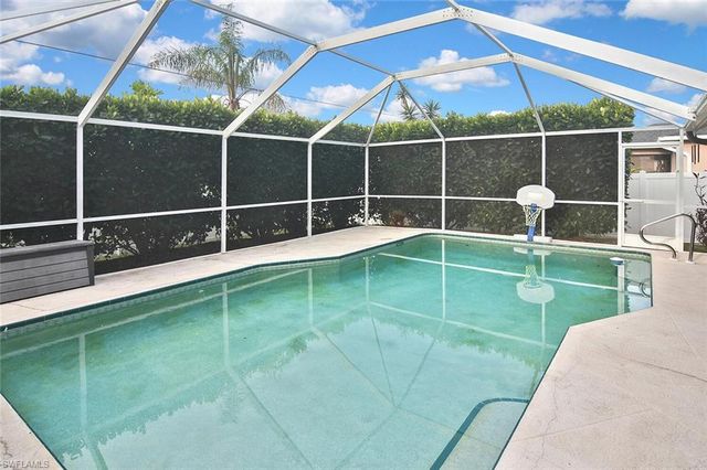 9132 Bryant RD, Fort Myers, FL 33967