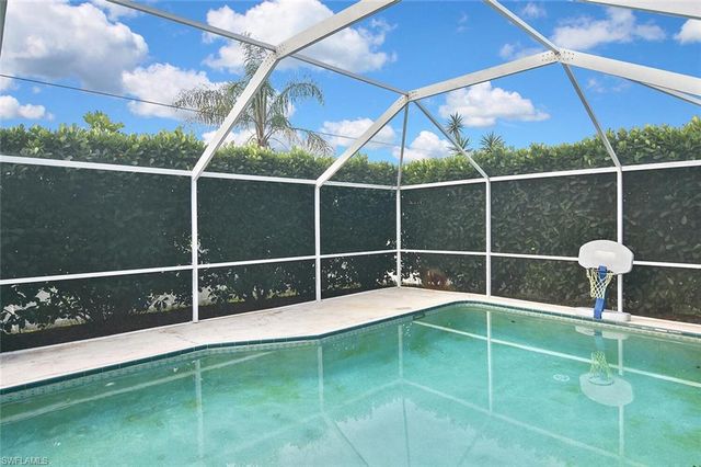 9132 Bryant RD, Fort Myers, FL 33967