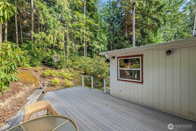 7589 Bailey Road, Clinton, WA 98236