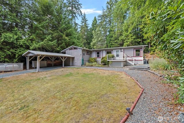 7589 Bailey Road, Clinton, WA 98236