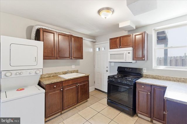1208 W CROSS ST, Baltimore, MD 21230
