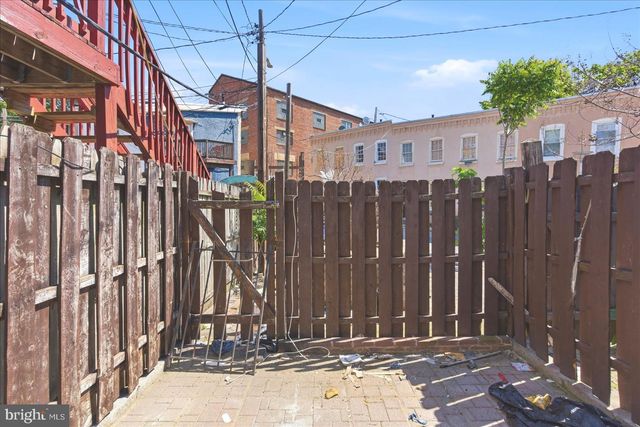 1208 W CROSS ST, Baltimore, MD 21230
