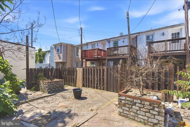 1208 W CROSS ST, Baltimore, MD 21230