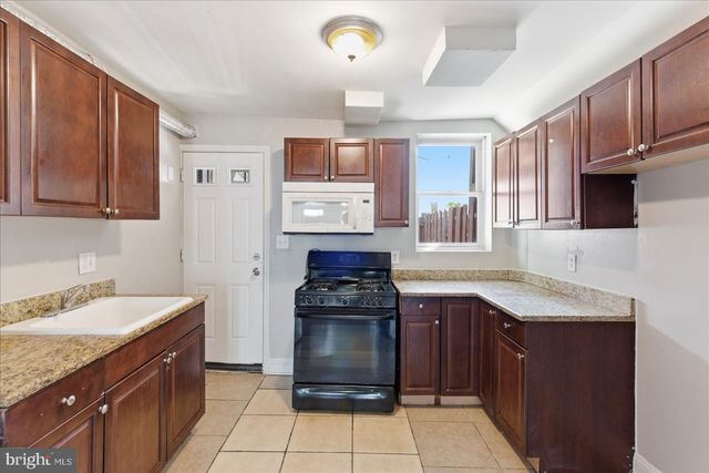 1208 W CROSS ST, Baltimore, MD 21230