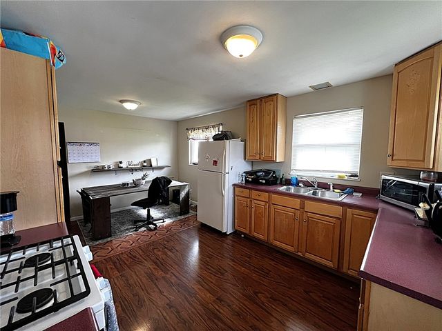 2445 Linden Avenue, Hopewell Twp, PA 15001