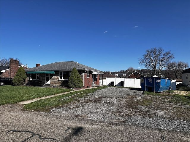 2445 Linden Avenue, Hopewell Twp, PA 15001