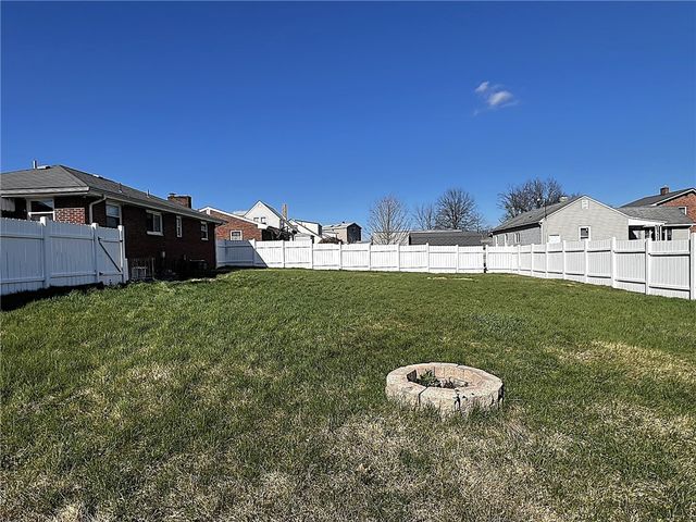 2445 Linden Avenue, Hopewell Twp, PA 15001