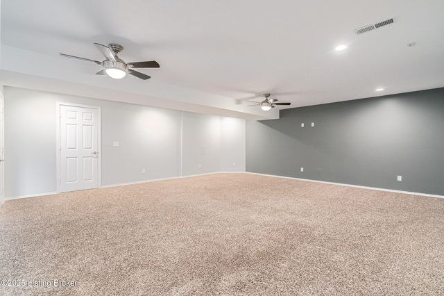 1811 Shelbyville Rd, Taylorsville, KY 40071