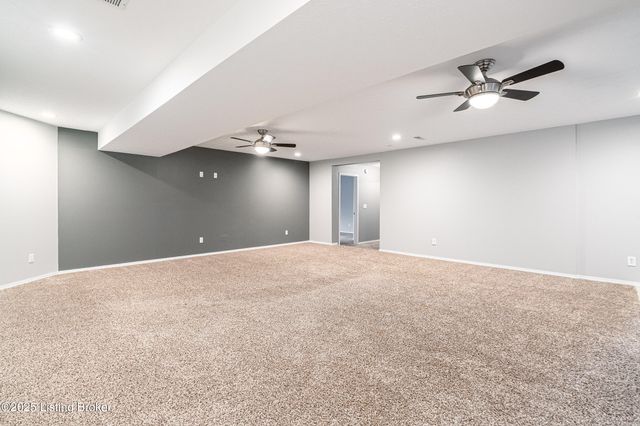 1811 Shelbyville Rd, Taylorsville, KY 40071