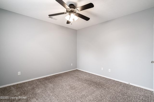 1811 Shelbyville Rd, Taylorsville, KY 40071